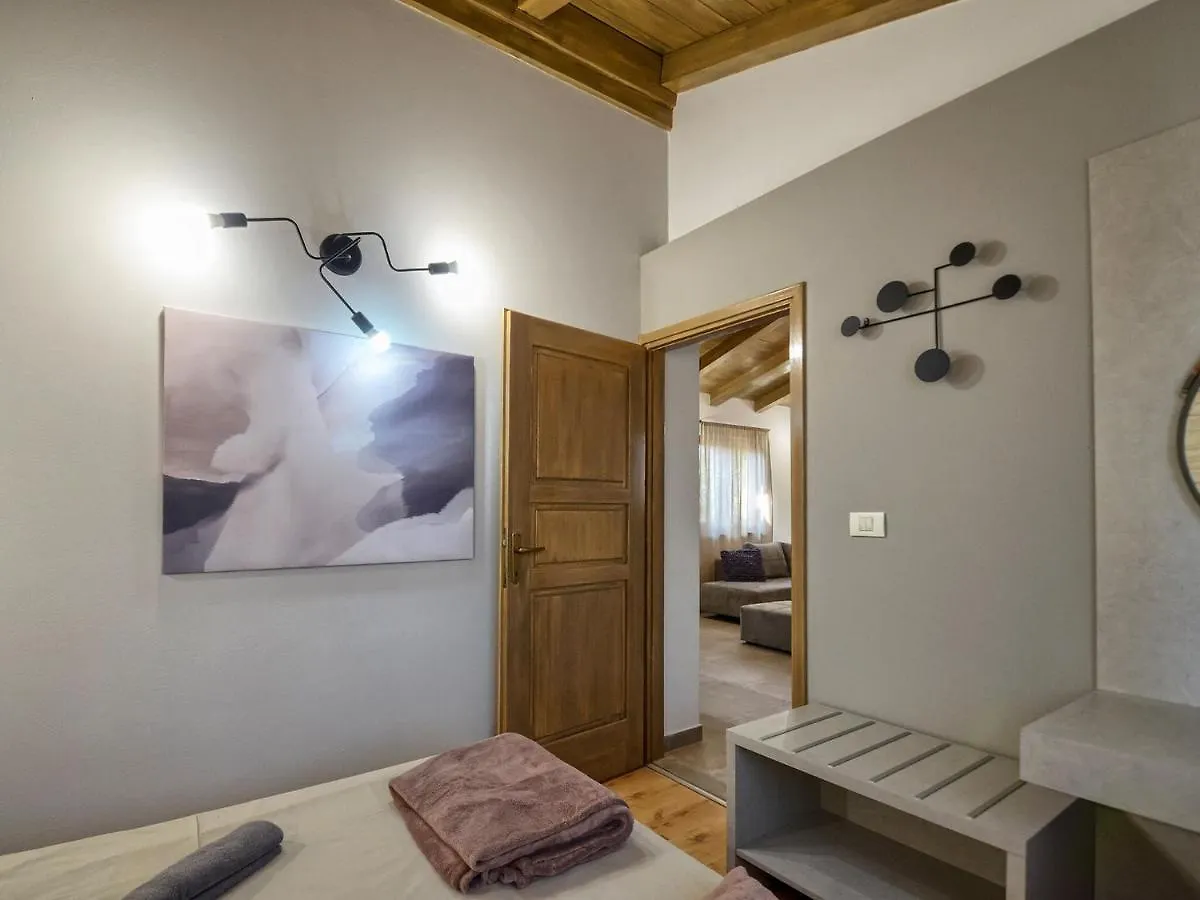 Spacious Holiday Home 1 Km From The Sea Fazana